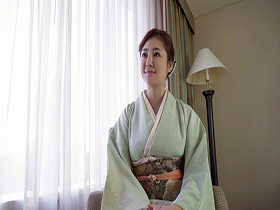 人妻の花びらめくり 初音みのり サンプル動画サムネイル